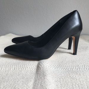 Clarks Black Heel Pump size 7